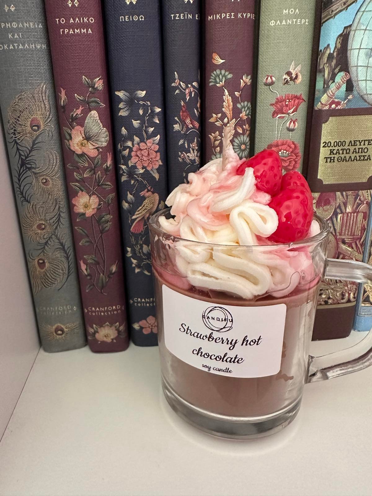 Strawberry hot chocolate
