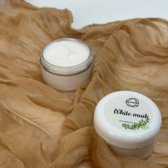White Musk Αποσμητικό σε Μορφή Κρέμας (Aluminum-free)