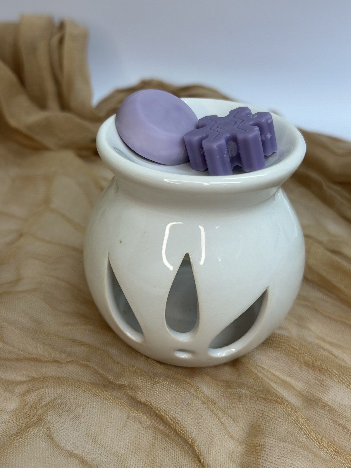 Λευκός Κεραμικός Αρωματιστής