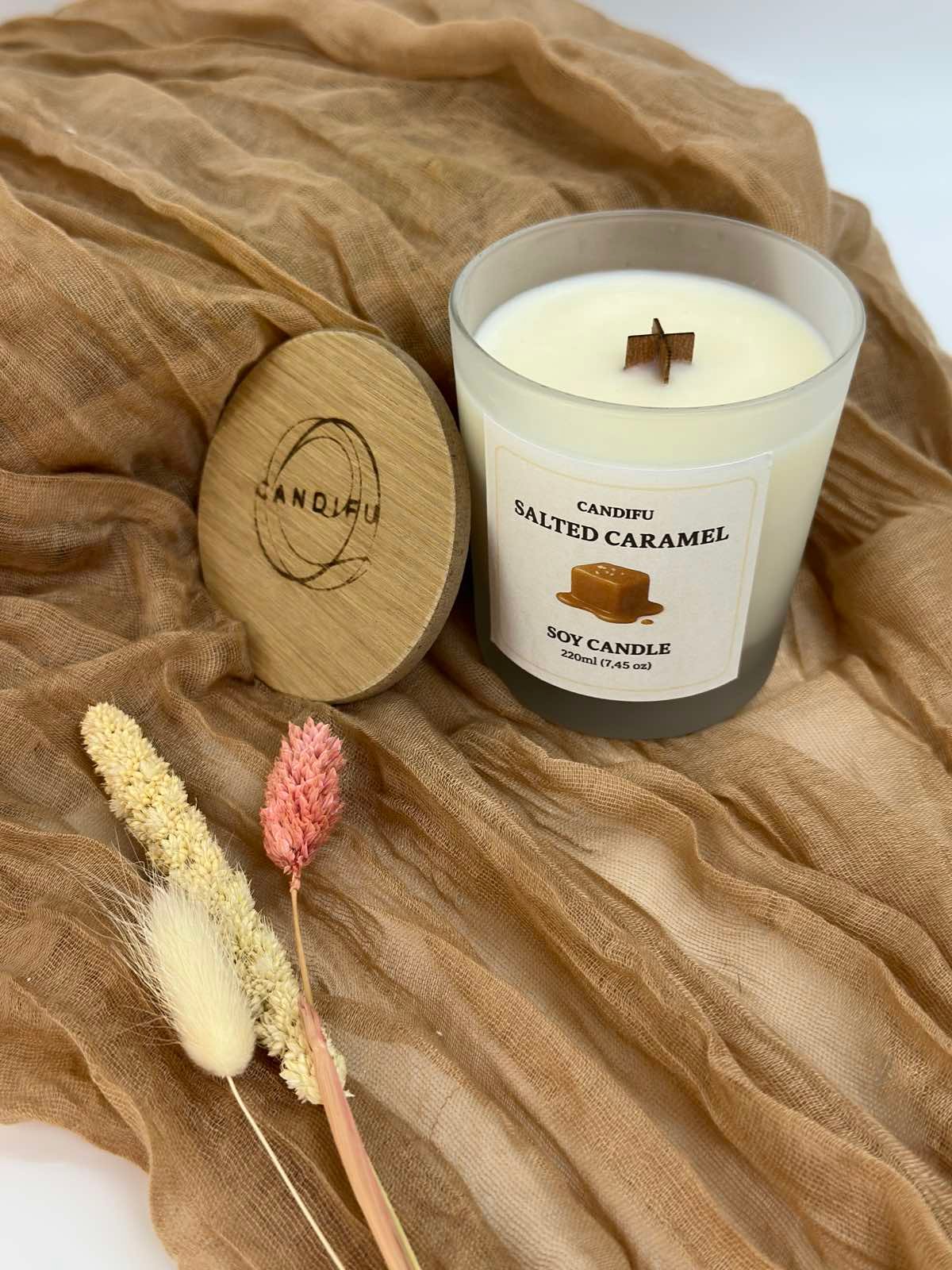 Minimal Candle Collection